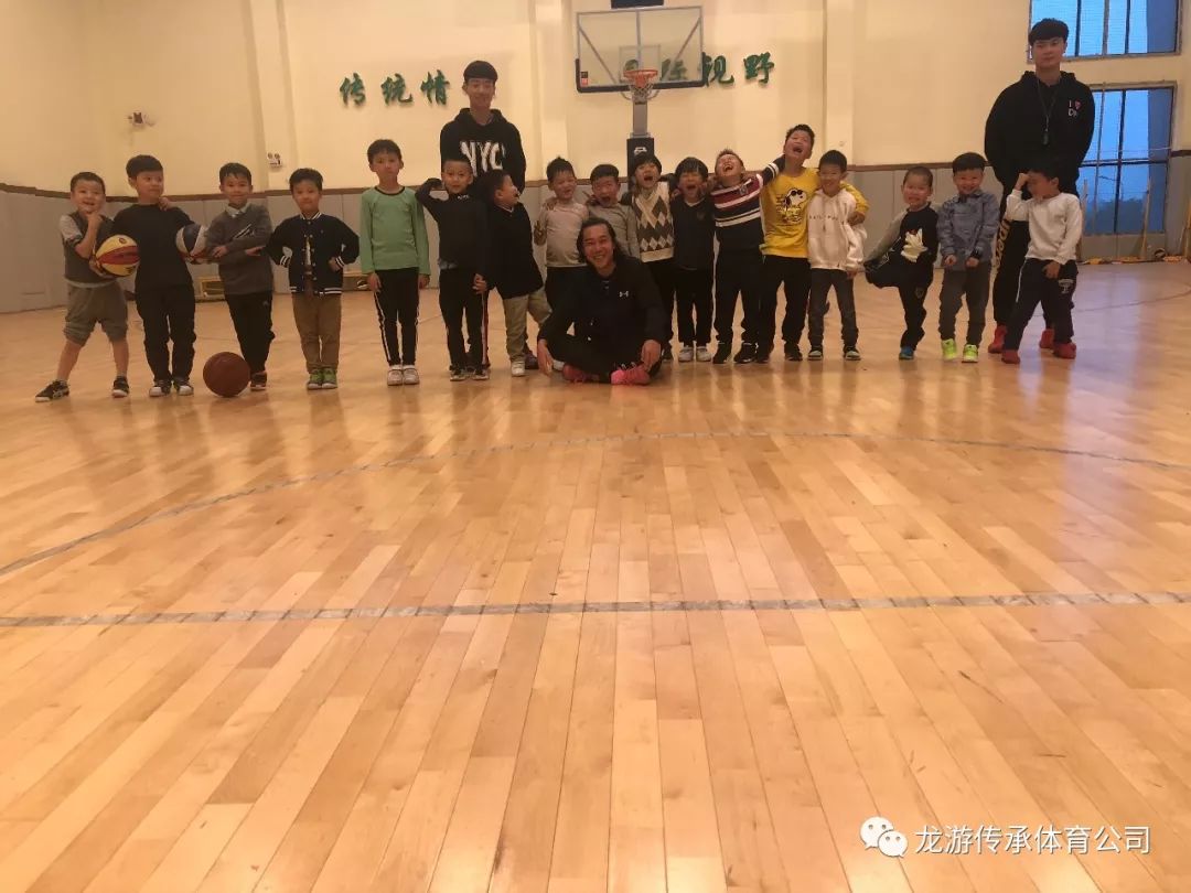 全場(chǎng)籃球的規(guī)則_籃球全場(chǎng)的規(guī)矩_籃球規(guī)則全場(chǎng)時(shí)長(zhǎng)
