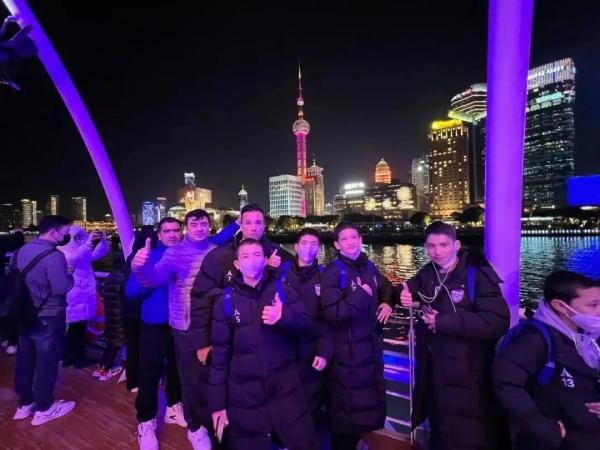 新疆足球歷屆球員_新疆足球隊(duì)歷史_新疆足球隊(duì)陣容