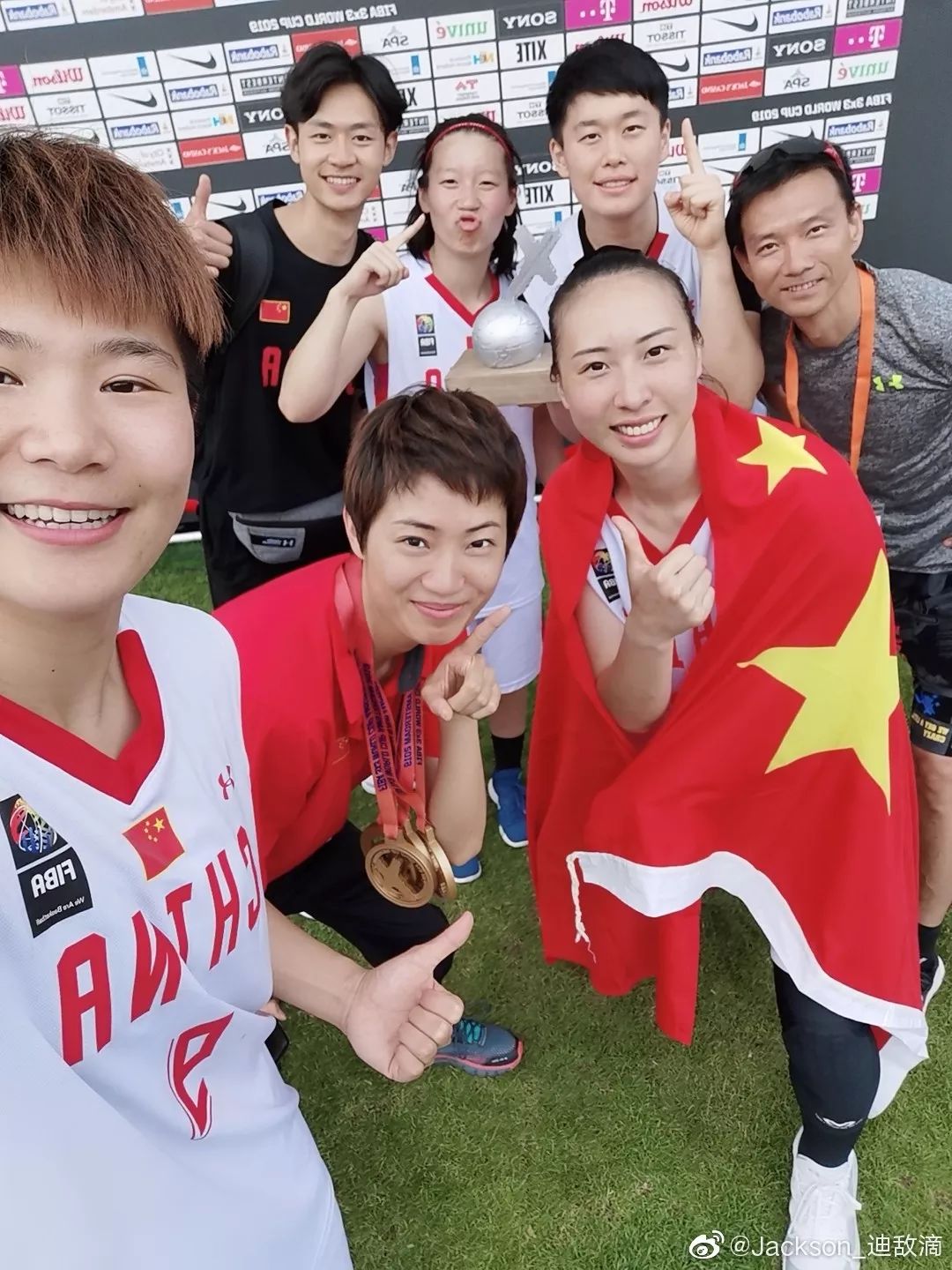 澳大利亞中后衛(wèi)_澳大利亞足球后衛(wèi)_澳大利亞籃球歷史后衛(wèi)